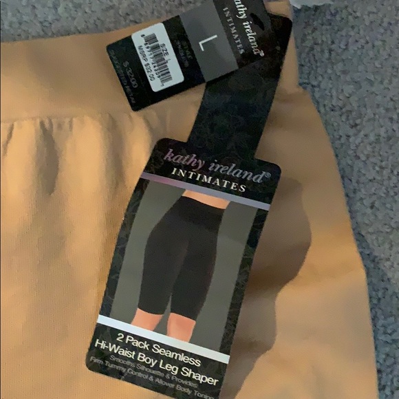 Shapewear - Picture 2 of 2